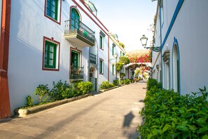 Exterior - Apartamentos LIVVO Puerto de Mogán (Mogan)