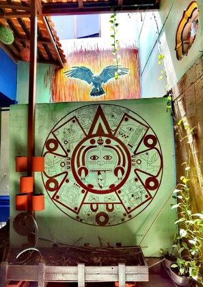 Living area - The Roof Backpackers Hostel (Guadalajara)