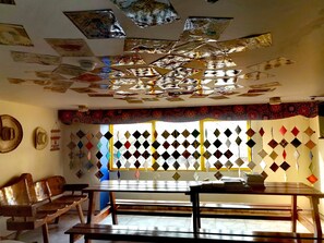 Business center - The Roof Backpackers Hostel (Guadalajara)