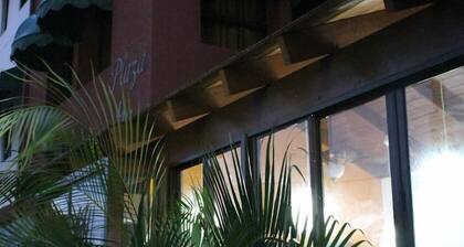 Hostal Plaza Yu