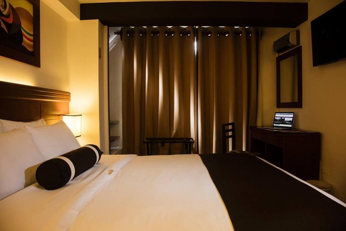 Minibar, in-room safe, desk, blackout drapes