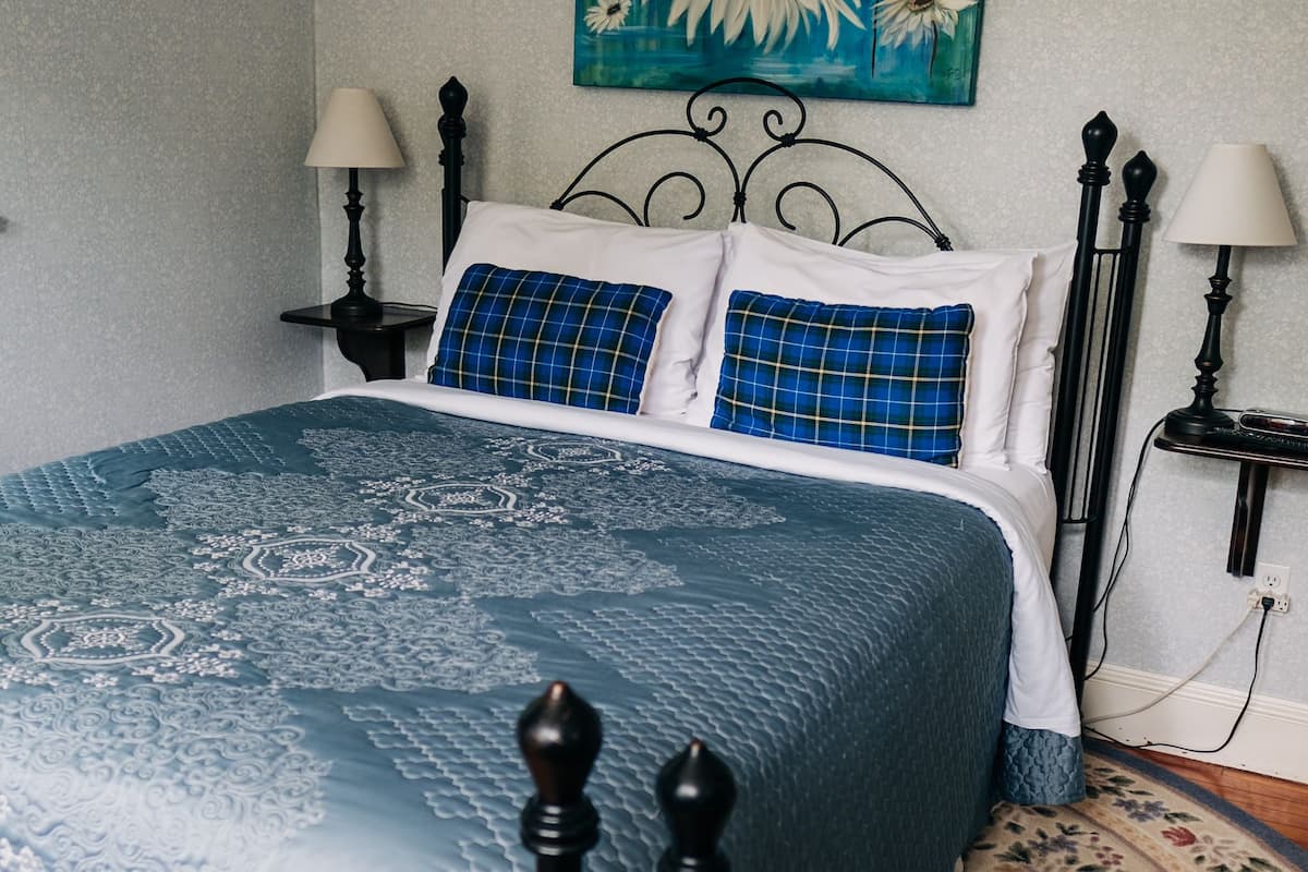 Minas Basin Suite | 1 slaapkamer, luxe beddengoed, een strijkplank/strijkijzer, gratis wifi