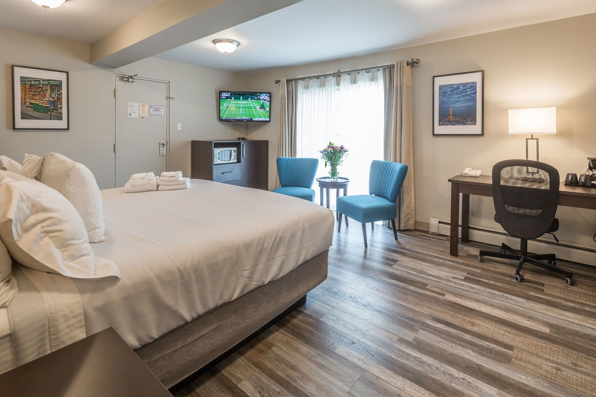 standard room, 1 king bed | iron/ironing board, free wifi, bed sheets