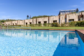 Piscine extérieure (ouverte en saison)