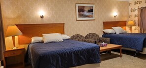 WiFi, bed sheets - Neepawa motel (Neepawa)