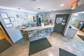 Unclassified image, 3 of 33, button - The Inn at Canaan (Davis)