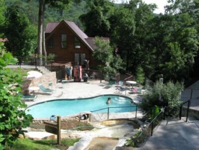 Mountain Shadow Resort