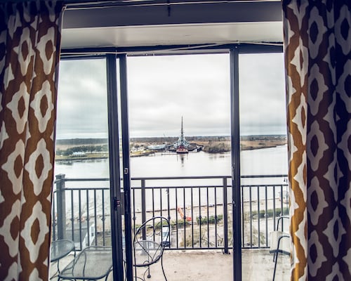 Water Street Retreats