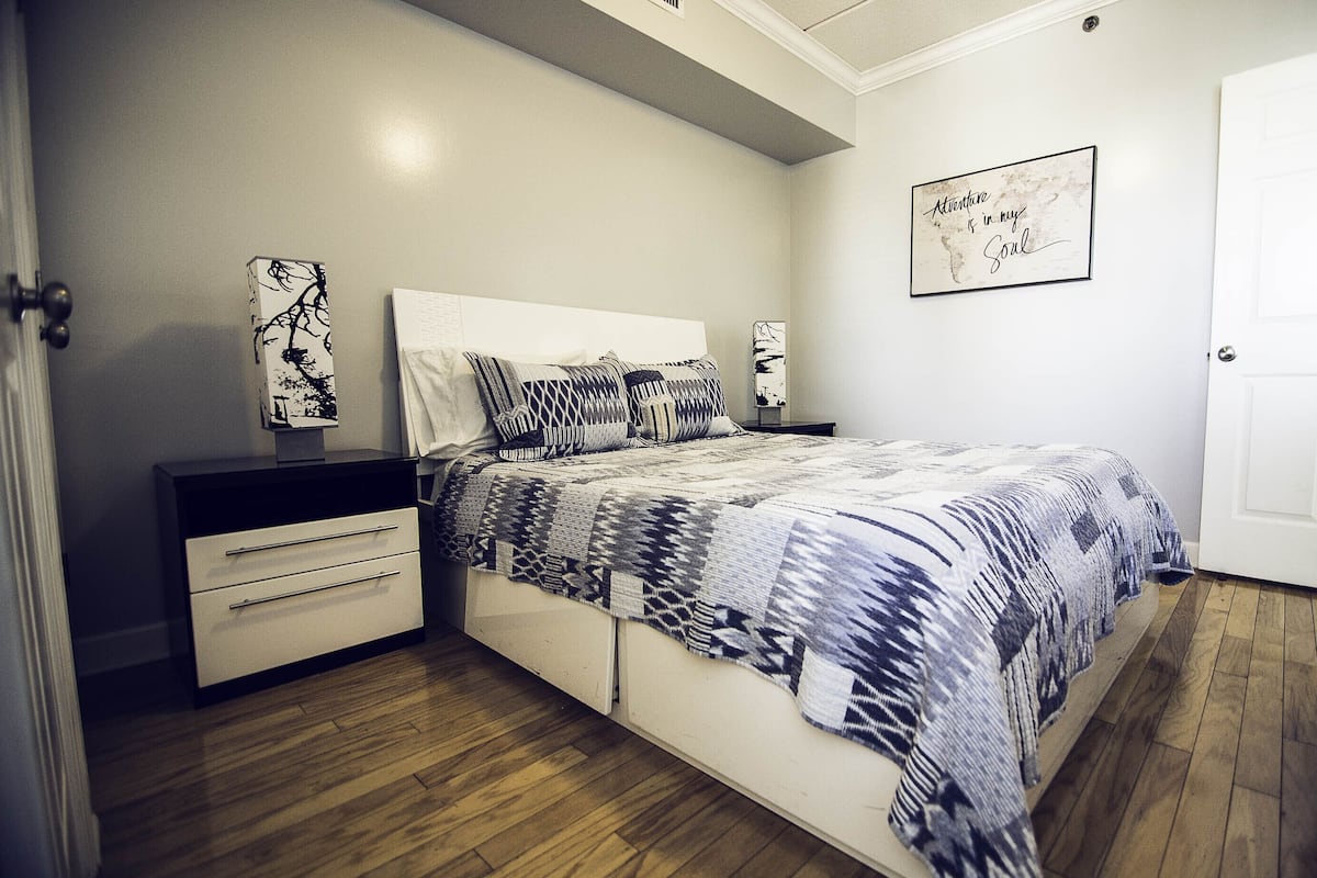 Appart'hôtel Signature, 1 chambre, cuisine, vue fleuve (Condo 8) | 1 chambre, literie de qualité supérieure, décoration personnalisée