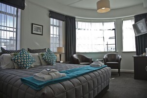 Deluxe Double Room | Iron/ironing board, free cribs/infant beds, free WiFi, bed sheets