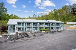 Mặt tiền nơi lưu trú