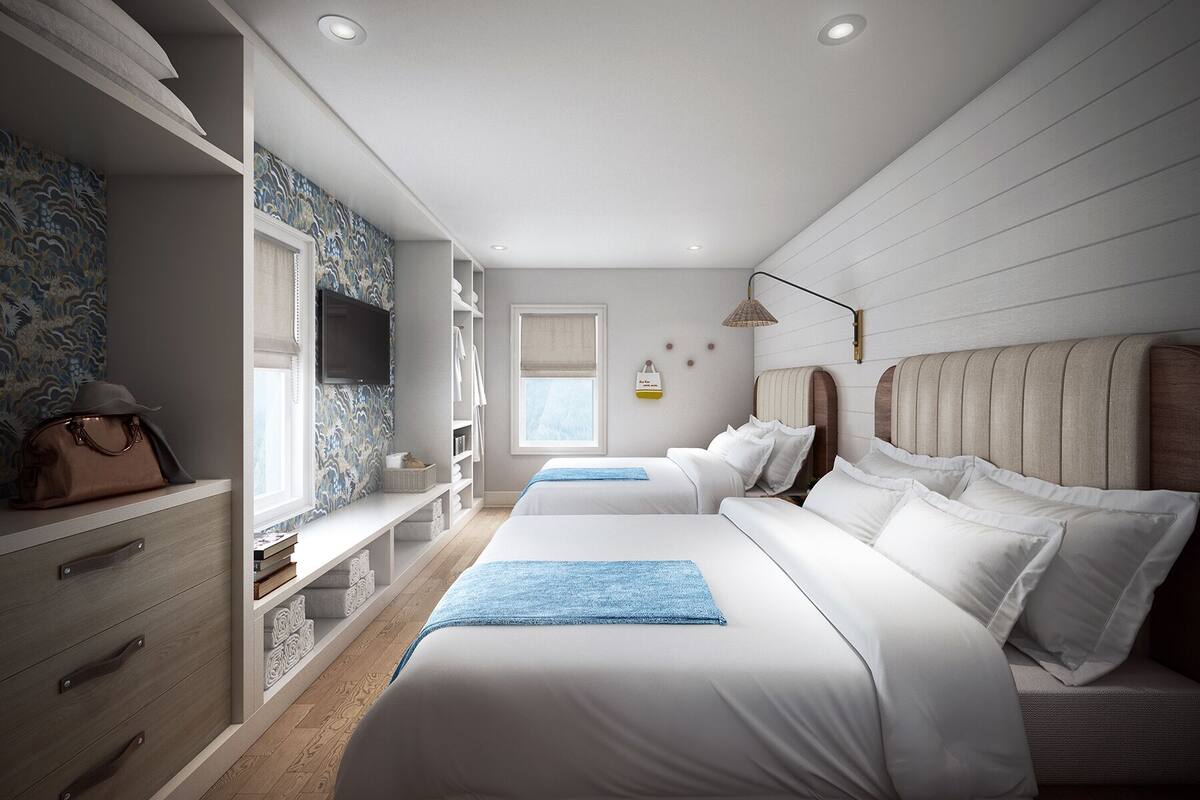 Frette Italian sheets, premium bedding, down comforters, pillowtop beds