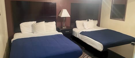 Chambre Simple, 2 grands lits | Bureau, Wi-Fi gratuit