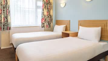 Classic Twin Room | Blackout drapes, bed sheets