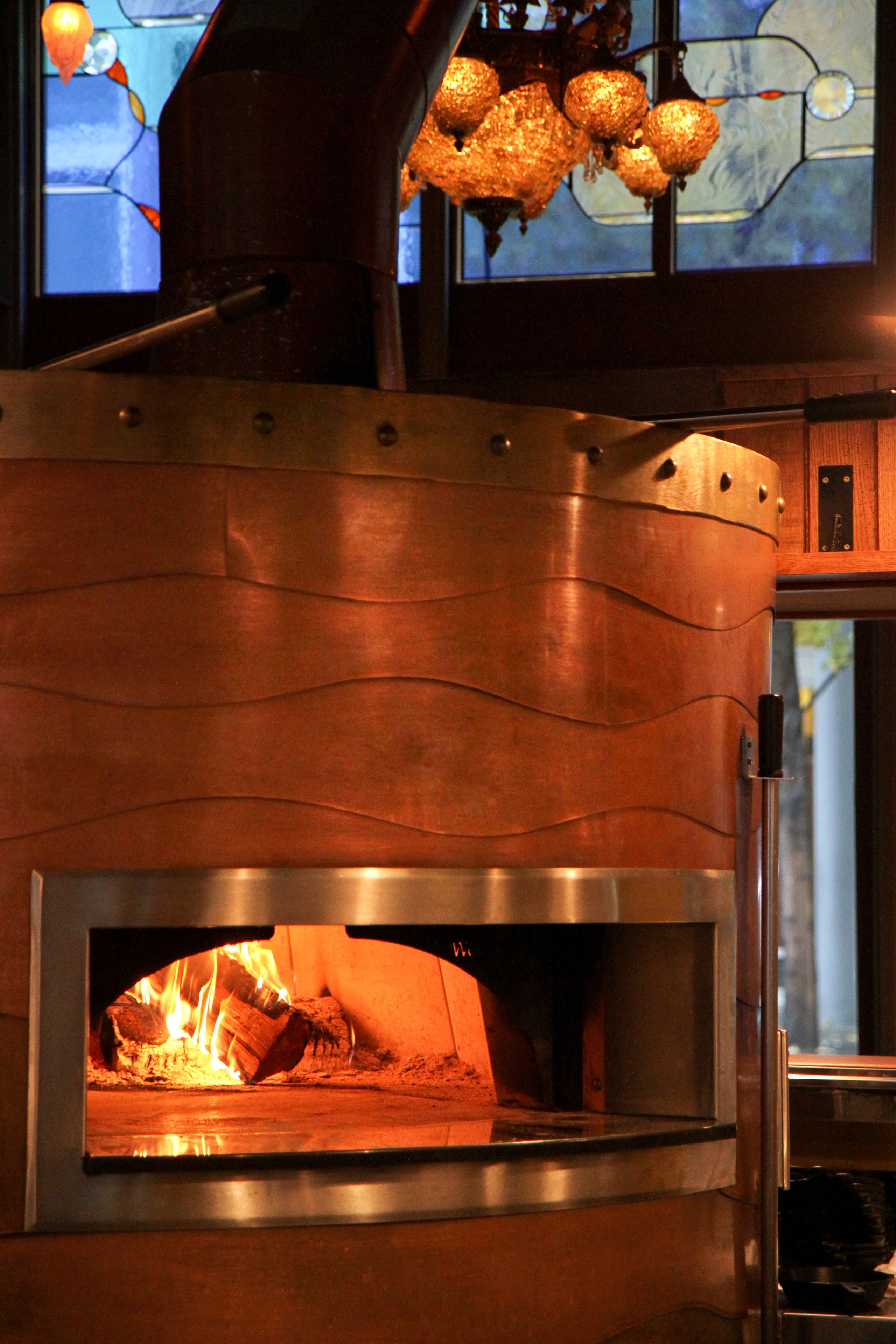 breakfast, lunch and dinner served