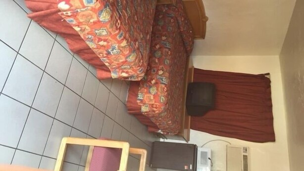 Wi-Fi gratuit, draps fournis