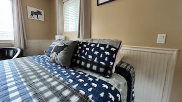 Familien-Ferienhütte, 1 Schlafzimmer, Kochnische | Hochwertige Bettwaren, individuell dekoriert, individuell eingerichtet