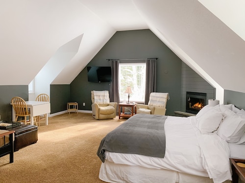 The Inn at the Ninth Hole B&B