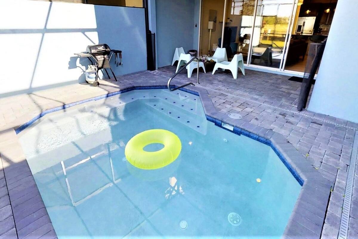 Piscine couverte