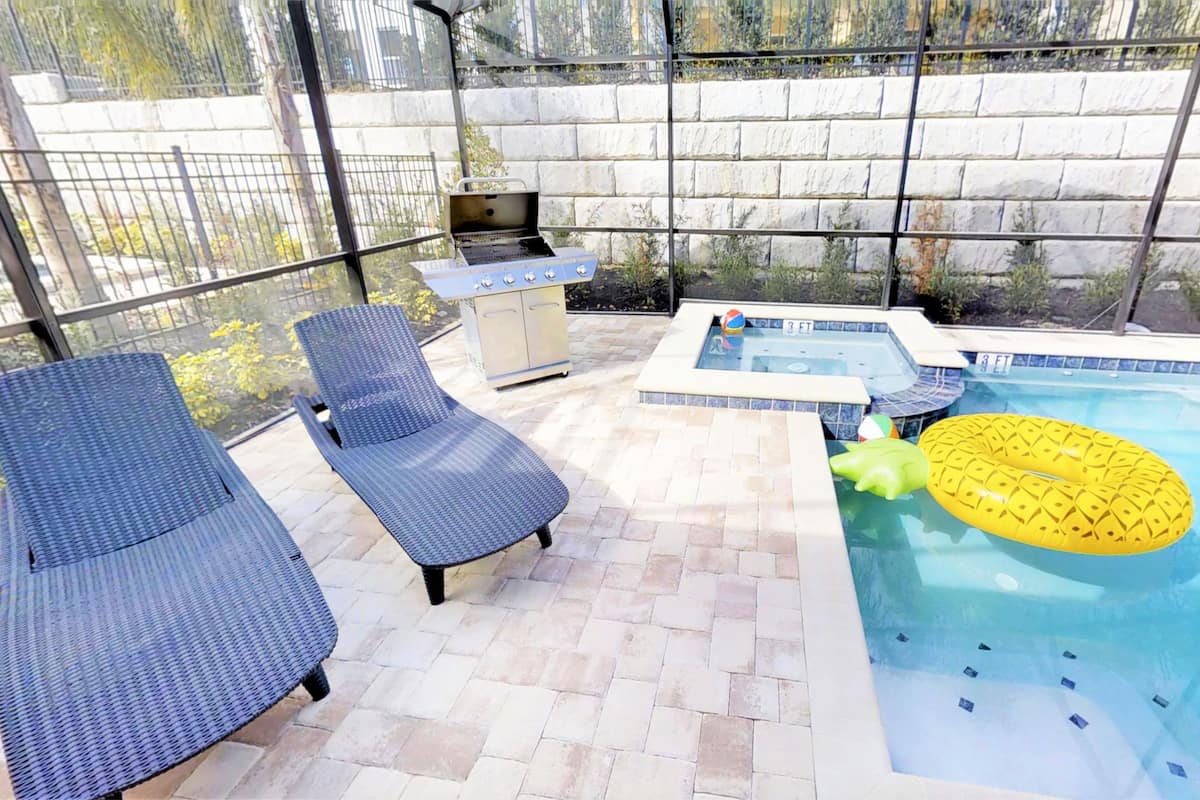 ACO PREMIUM – 5Bd with Private Pool, spa and Grill (1761) - No Club House Access | Outdoor pool