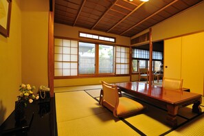 Superior Japanese-Style Room with Open-Air Bath  | Minibar, in-room safe, individually decorated, individually furnished - Shibu Onsen KOKUYA (Yamanouchi)