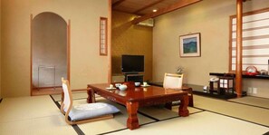 Deluxe Japanese-Style Room with Open-Air Bath  | Minibar, in-room safe, individually decorated, individually furnished - Shibu Onsen KOKUYA (Yamanouchi)