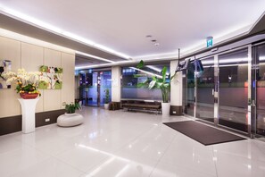 Interior - Green World Linsen (Taipei)