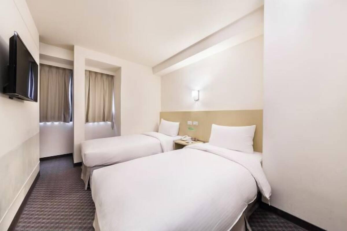 Wifi gratis y ropa de cama