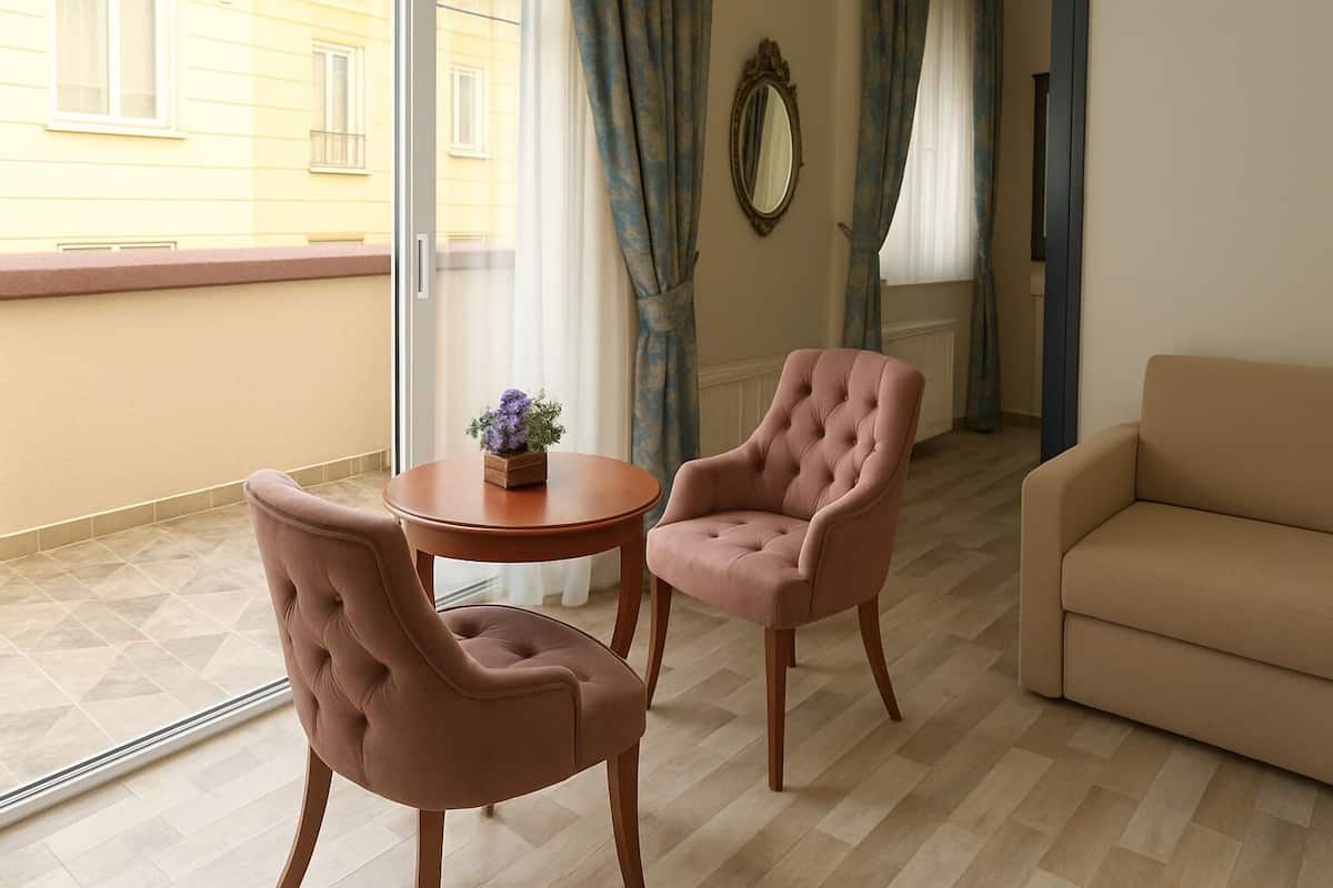 Appartamento Deluxe, terrazzo (4th Floor) | Area soggiorno | TV