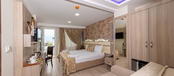 Raimond Hotel