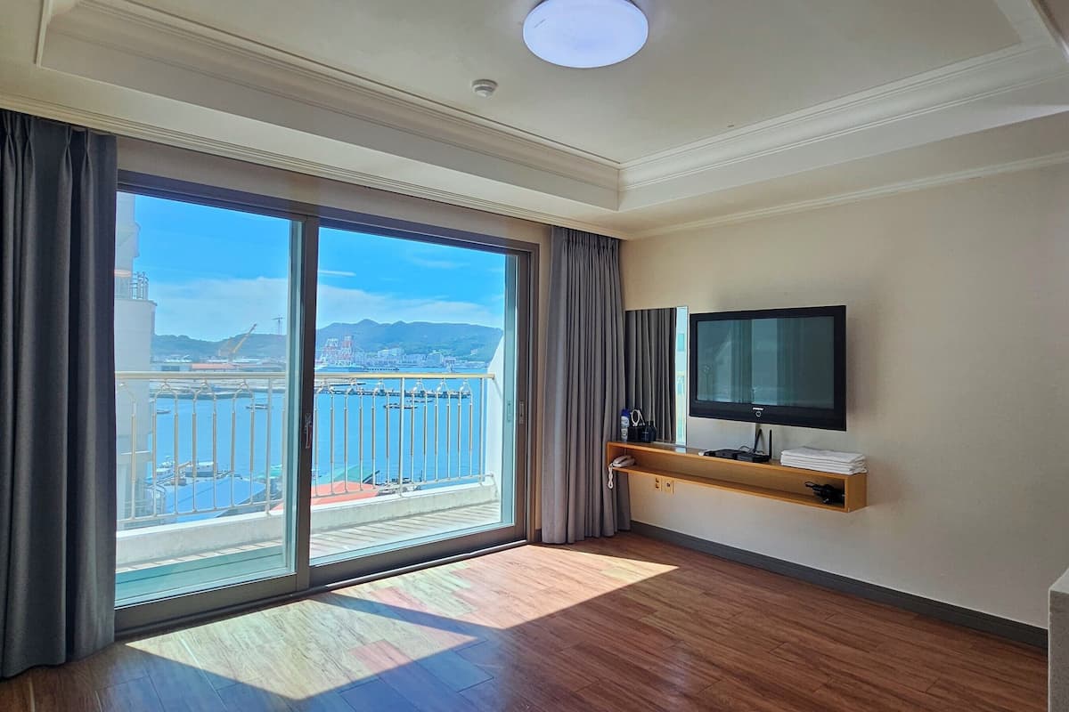 Deluxe Ondol | 1 quarto, Wi-Fi de cortesia, roupa de cama