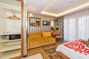 Standard Double or Twin Room | View from room - Aprilis Gold Hotel - Special Class (Istanbul)