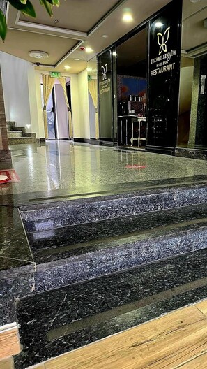 Breakfast, lunch and dinner served