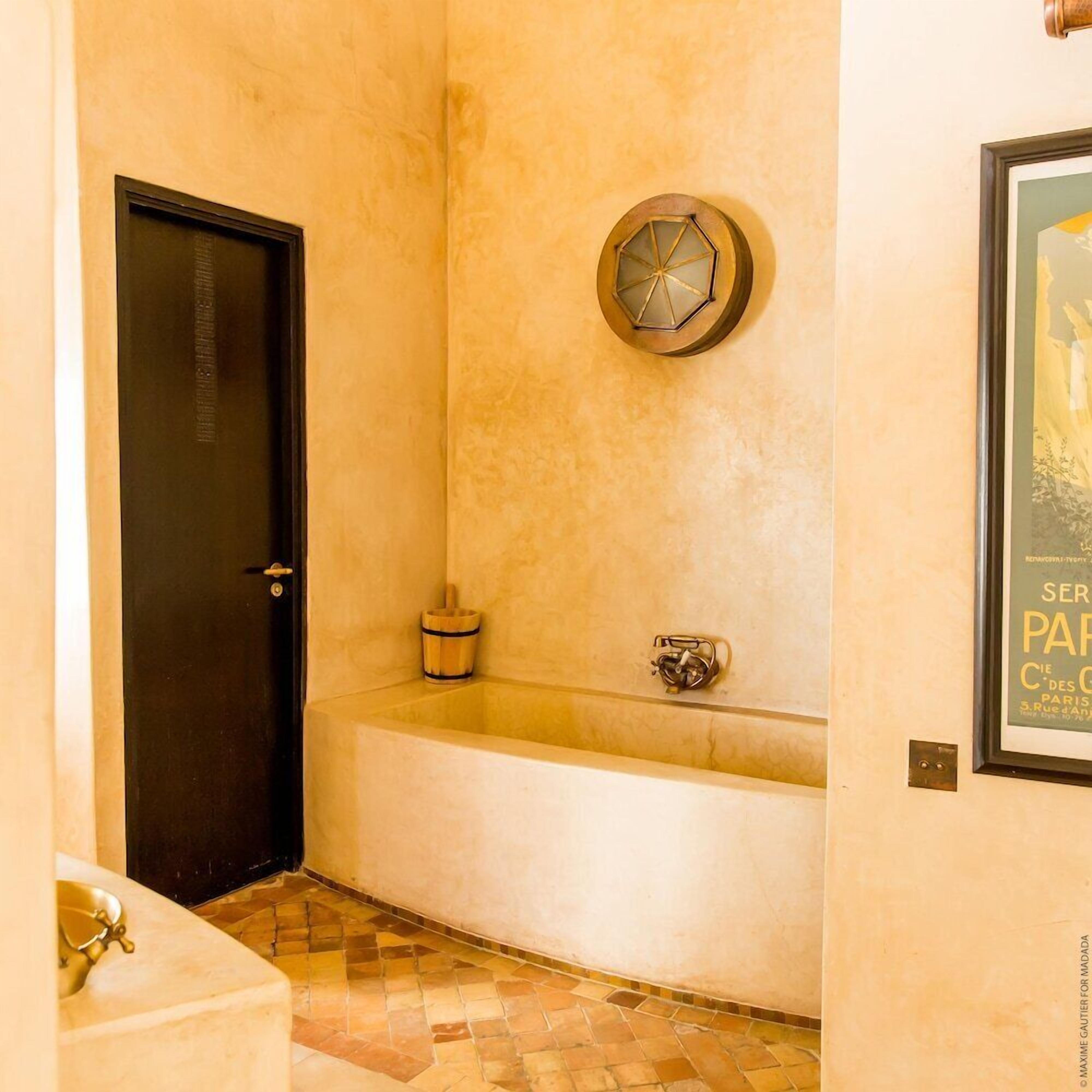 Phòng trị liệu đôi, chăm sóc da mặt 