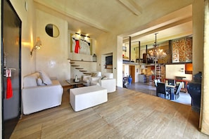 Loft, 2Â Schlafzimmer, Kochnische | Wohnbereich