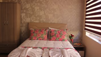 Double or Twin Room | Minibar, in-room safe, free WiFi, bed sheets