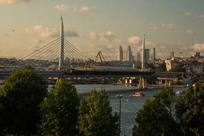 Vue sur la ville depuis l’hébergement