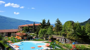 Indoor pool, outdoor pool, pool loungers