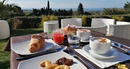 Villa La Lumia B&B Suites & Apartments
