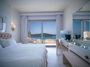 Chambre Deluxe, vue sur la mer | Minibar, coffre-fort, système d’insonorisation