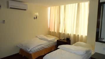 Desk, blackout drapes, iron/ironing board, free WiFi