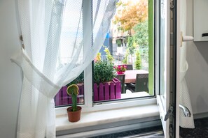 Family Apartment | Egyptian cotton sheets, premium bedding, pillowtop beds, in-room safe - Dualis Hotel (Istanbul)