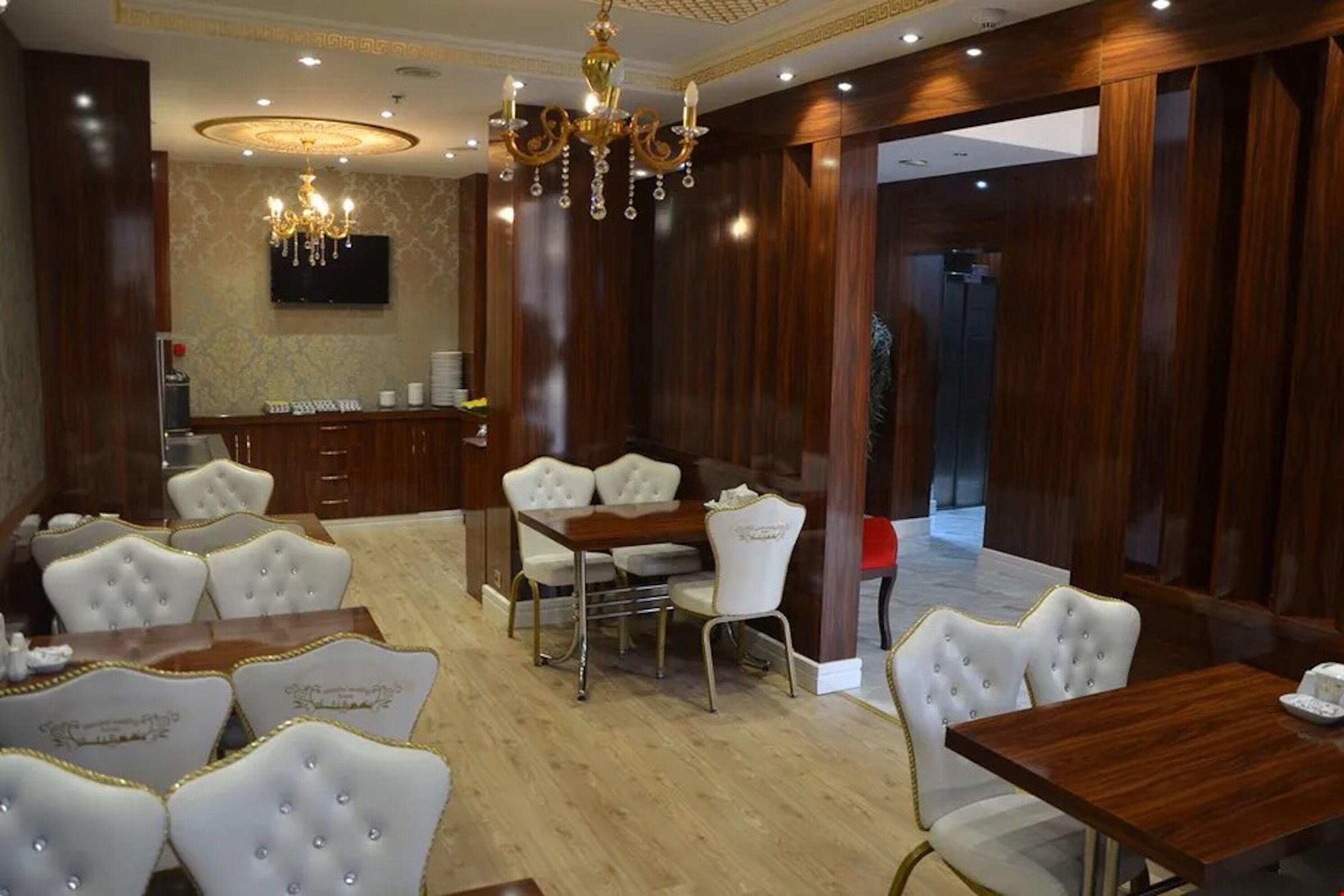 Photo - Sahra Airport Hotel