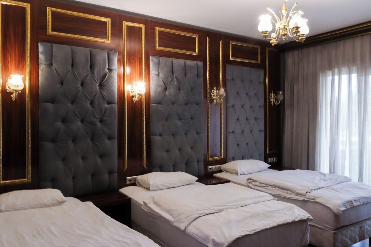 Standard Triple Room | 1 bedroom, minibar, desk, soundproofing