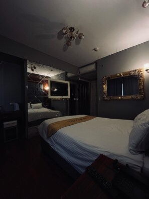 1 bedroom, minibar, desk, soundproofing - Sahra Airport Hotel (Istanbul)