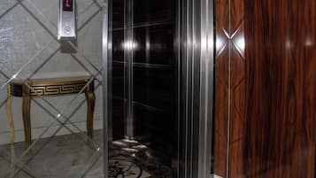 Elevator