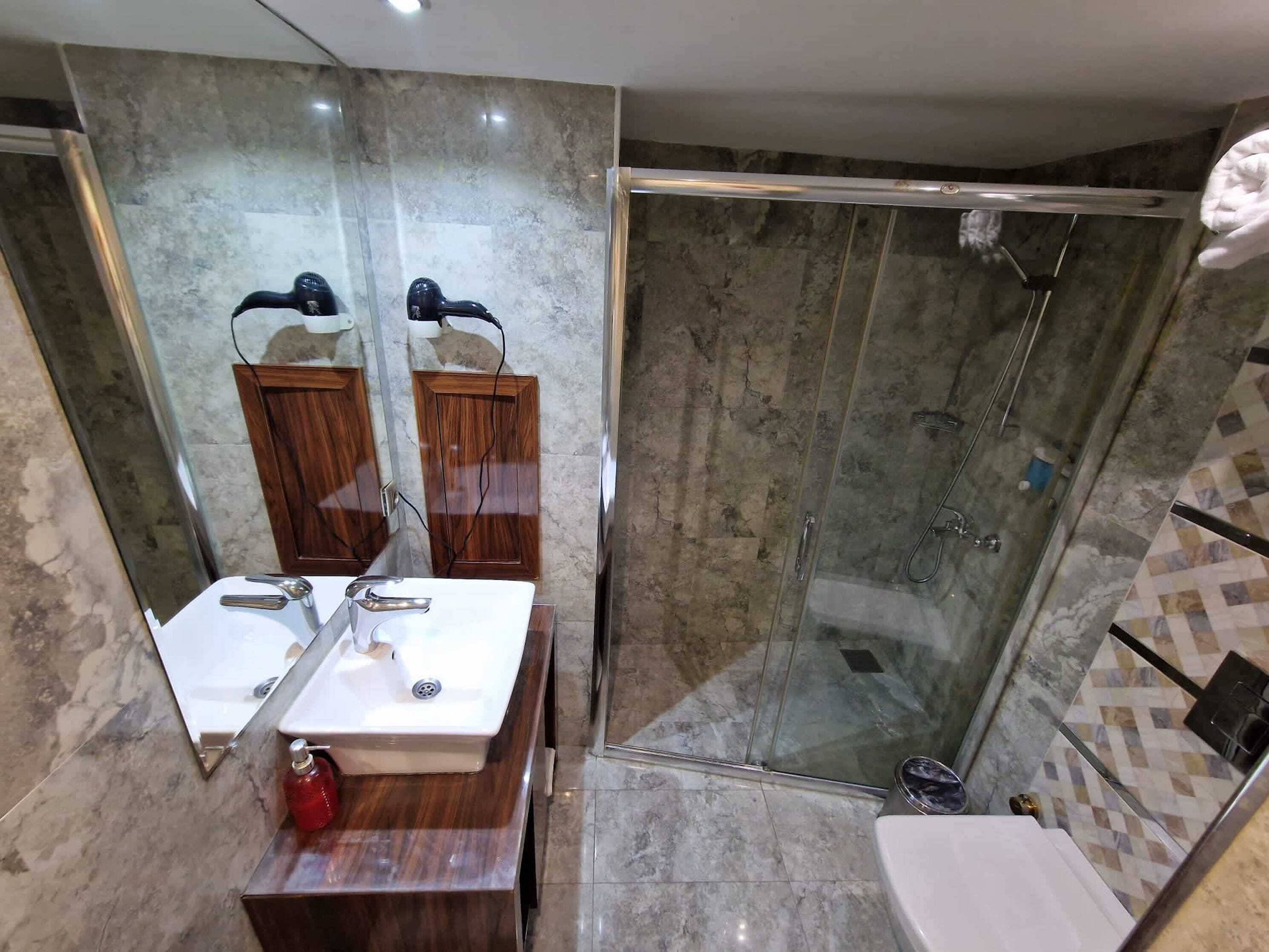 Photo - Sahra Airport Hotel