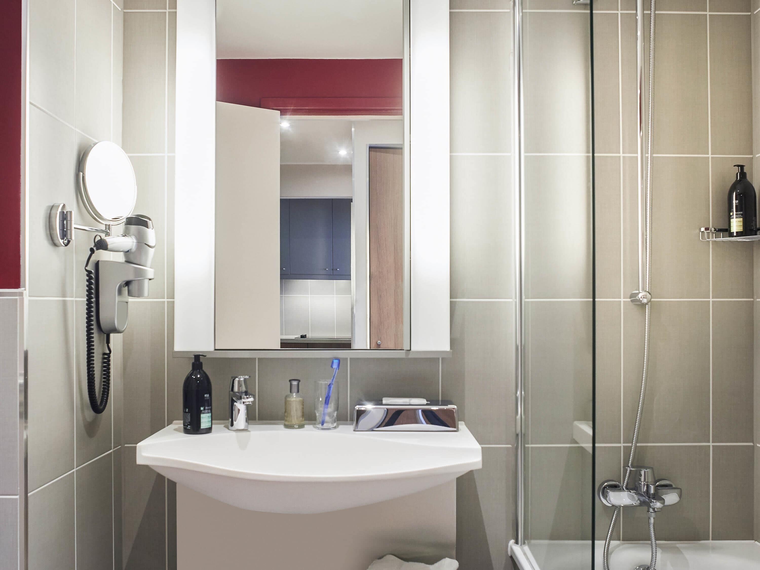 In-room safe, desk, soundproofing, iron/ironing board