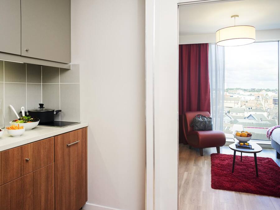 Premium bedding, in-room safe, desk, soundproofing