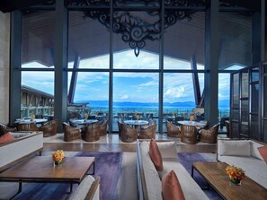 Executive lounge - Hilton Dali Resort & Spa (Dali)